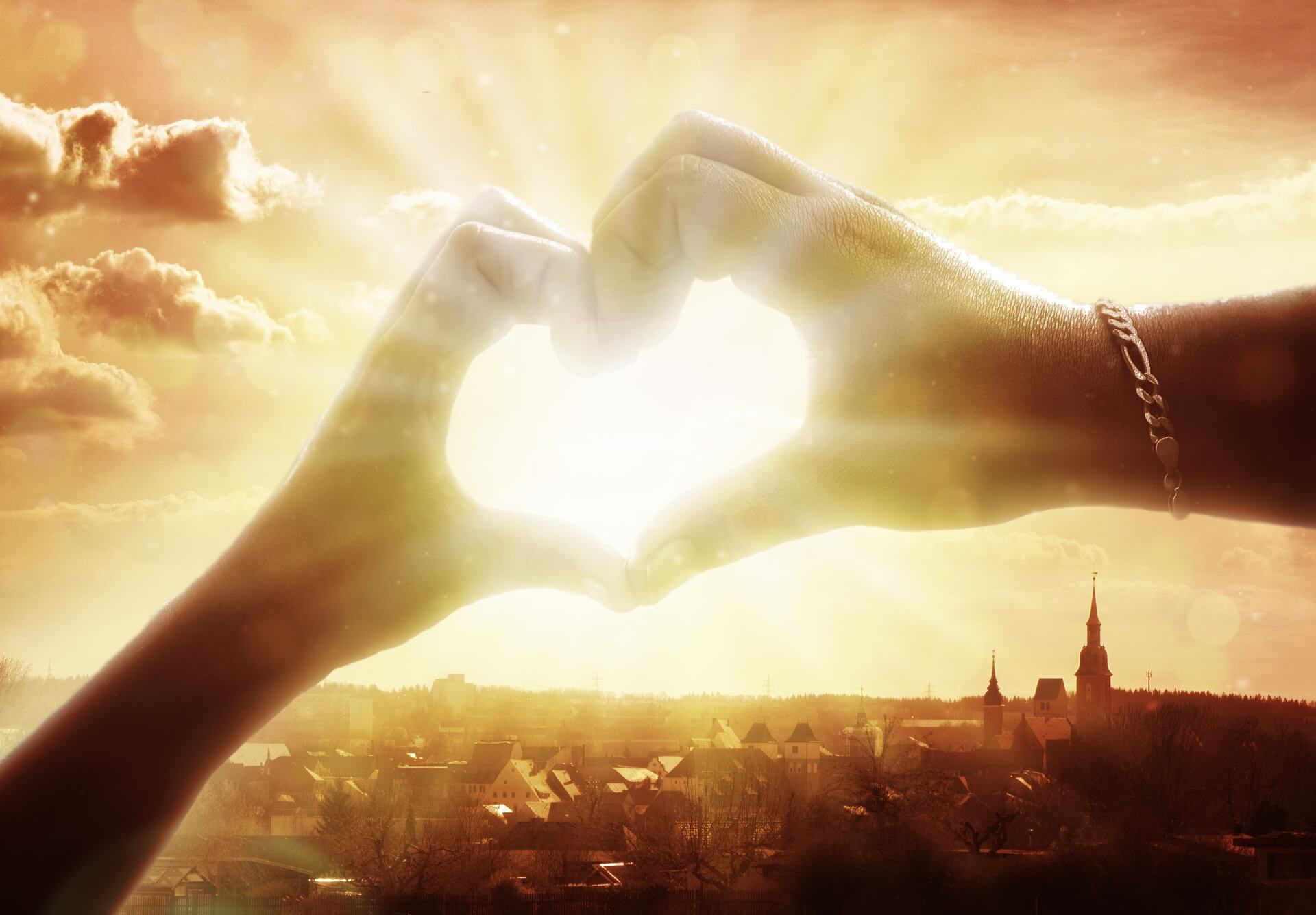 heart-clouds-sky-1